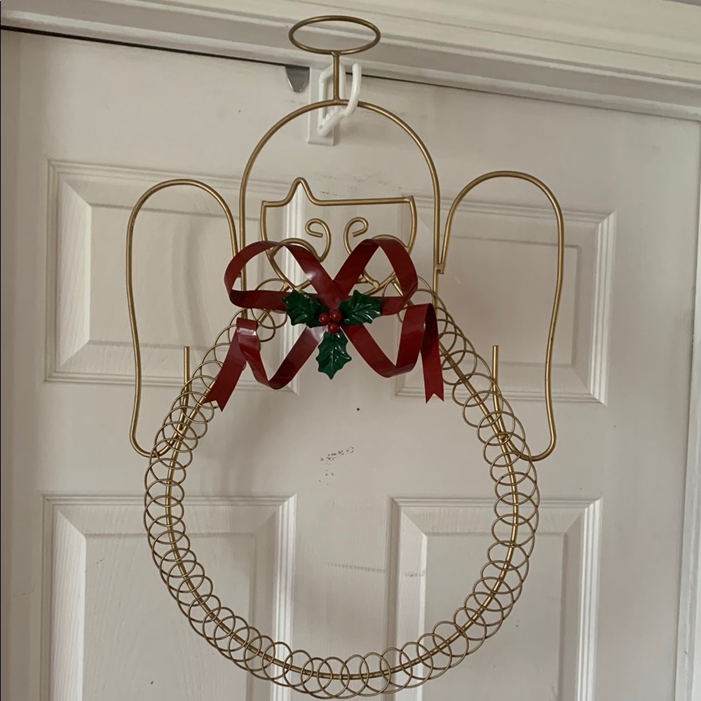 Gold Angel Wire Wreath with Red Bow